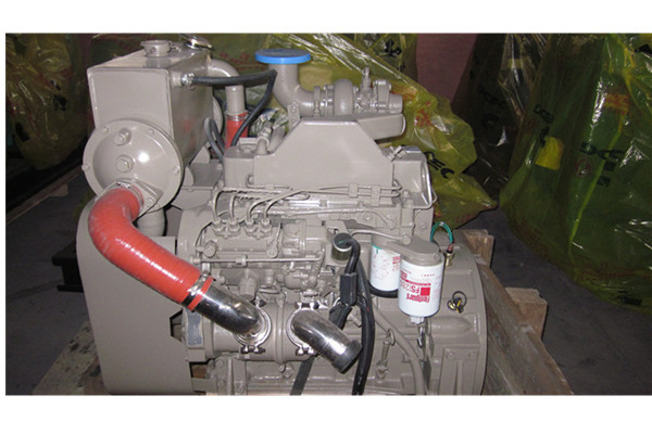 Wassergekühlter Dieselmotor Cumminss, 4B3.9- G1 (24kw) für Generator-Satz